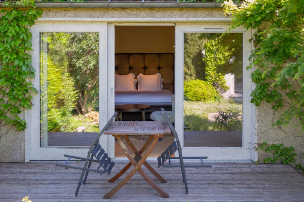 HOTEL LIGARO - CHAMBRE AINEE ROSE ANNA TERRASSE 2