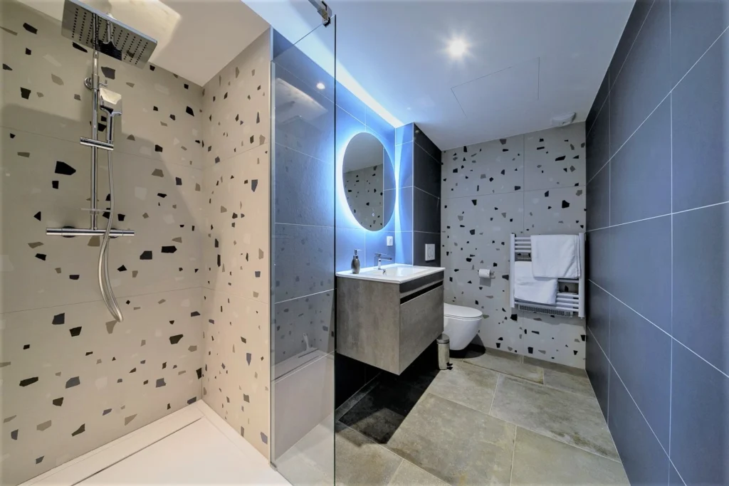 33 MEDITERRANNEE SDB (2)